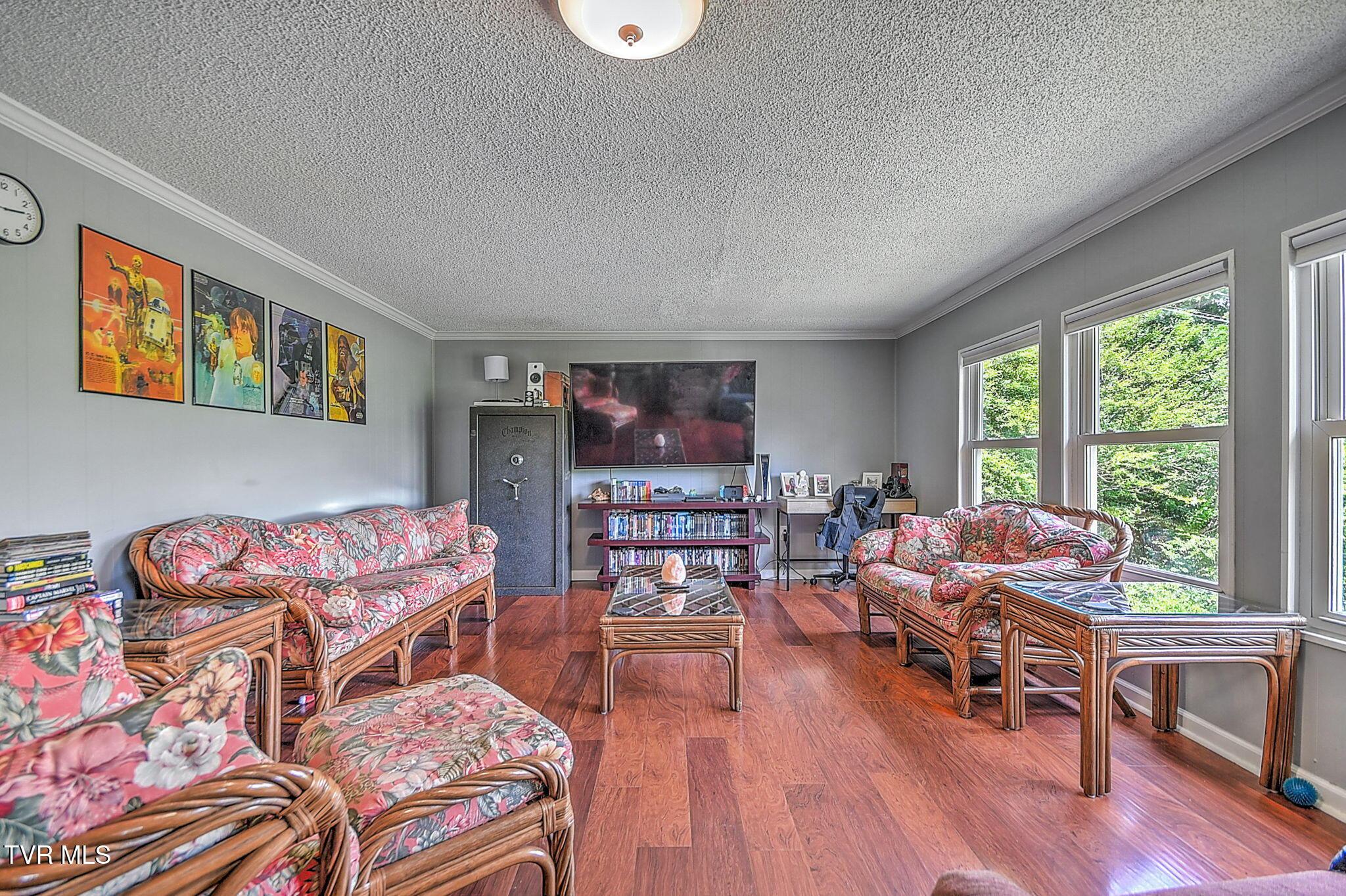 Image 3: 4-web-or-mls-7613 Reedy Creek JG-5