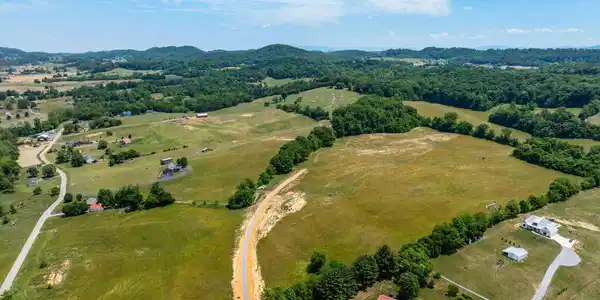 Image 2: DJI_0933