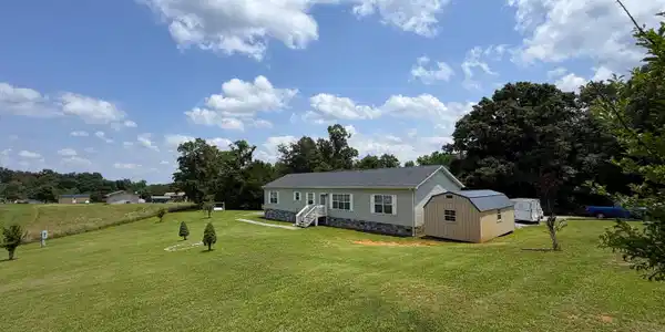 Image 4: 4
