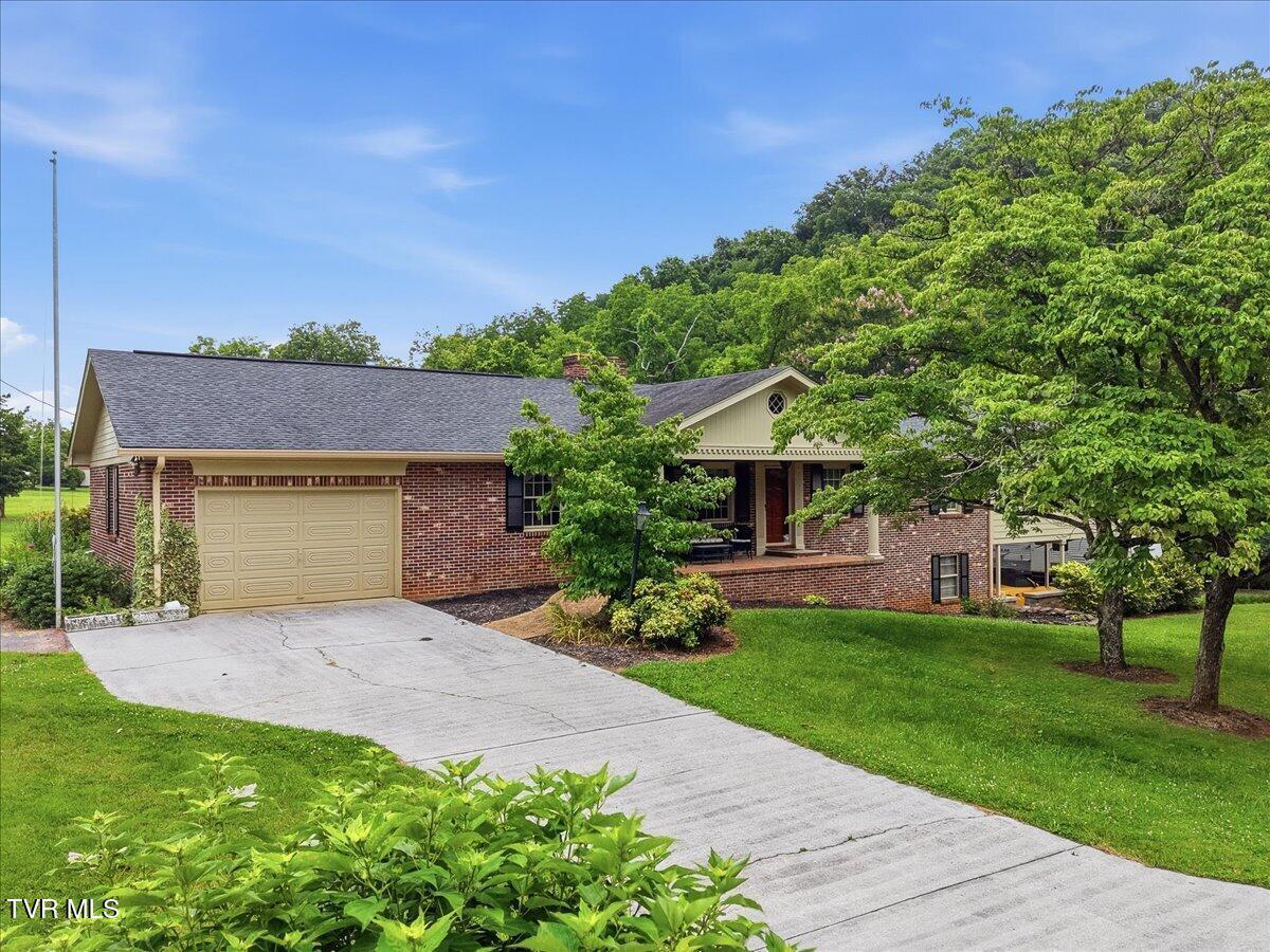 Image 3: 01-404_Cowan_Drive_Rogersville_006