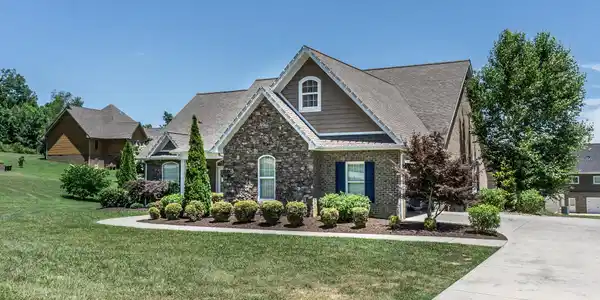 103 Oak Grove Road