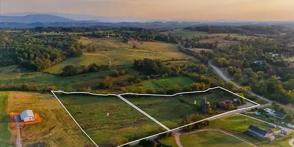 Image 2: 01-DJI_20241013184232_0808_D-HDR