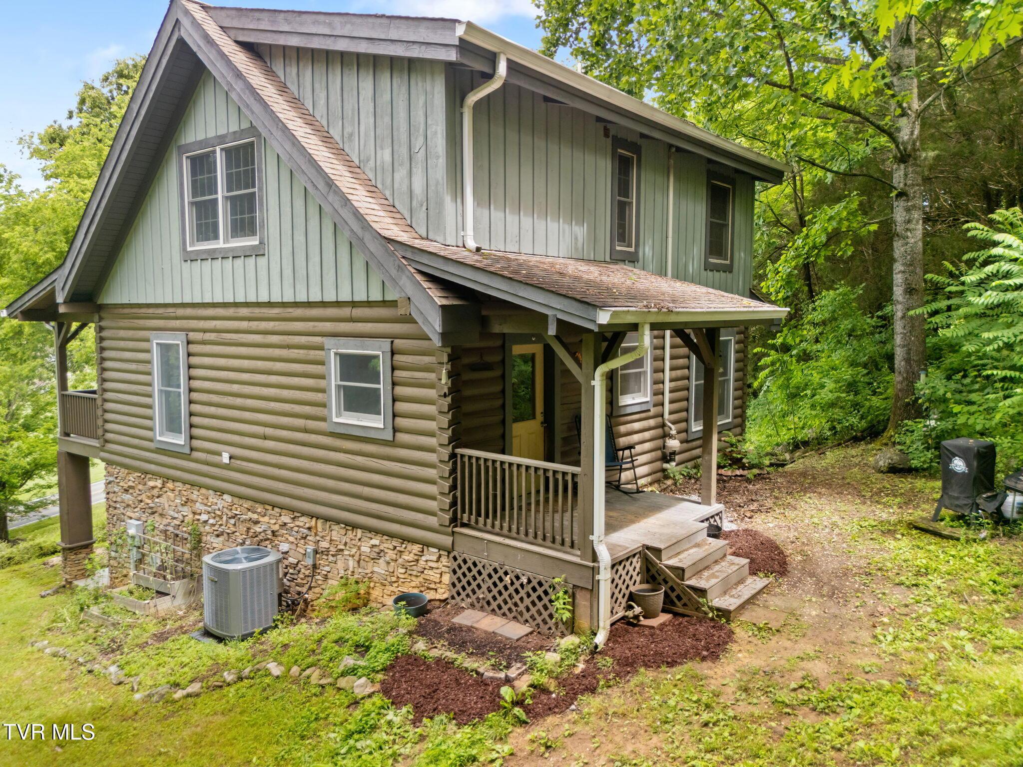 Image 2: 2-web-or-mls-21197-green-spring-rd - Cop