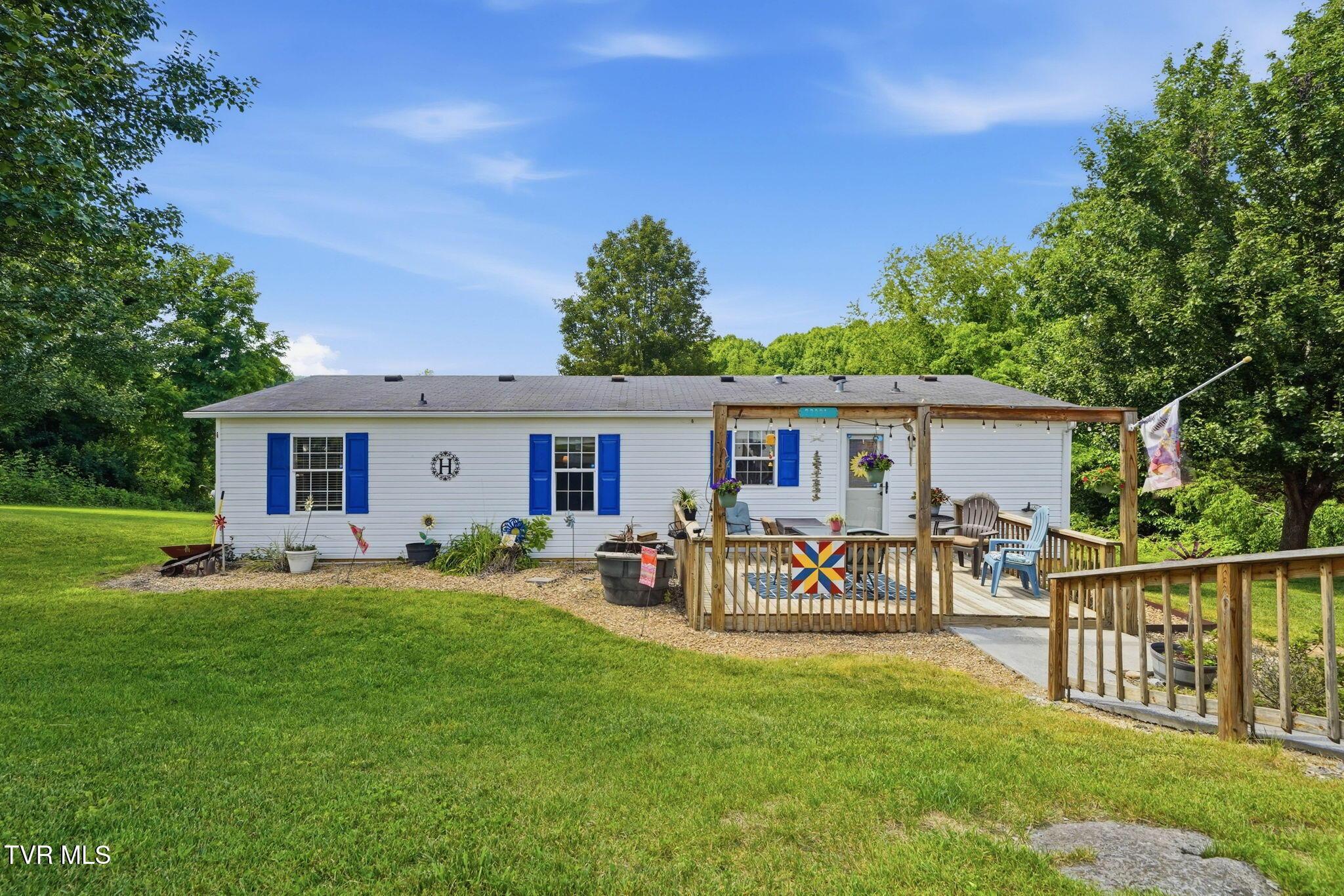 Image 3: 1-web-or-mls-22821 Hunter Brown Ln-1