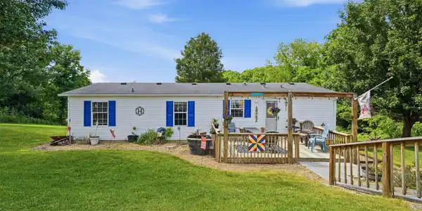 Image 3: 1-web-or-mls-22821 Hunter Brown Ln-1