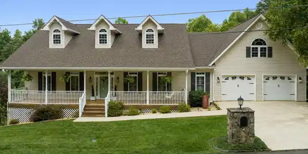 205 Summer Rose Lane