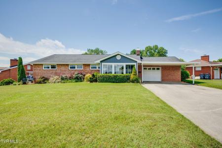 844 Mimosa Drive
