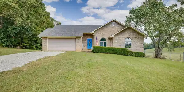 120 Valley View Rd Road