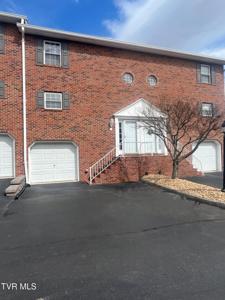 204 East Mountain View Road