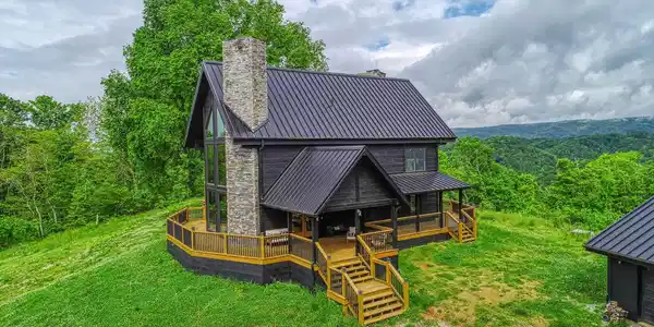 833 Duck Creek Road