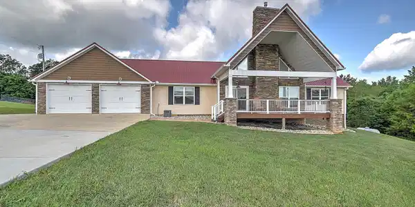 576 Jones Franklin Road