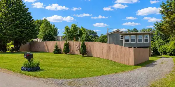 225 Shaw Road