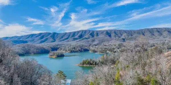 18 Horseshoe Cove Drive