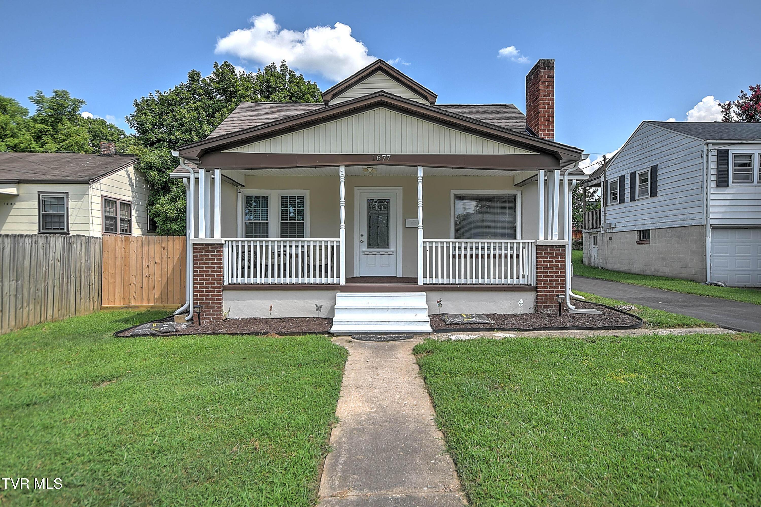 Image 2: 1677 Jefferson AR-2