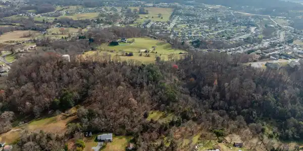 Image 4: DJI_0331-Copy
