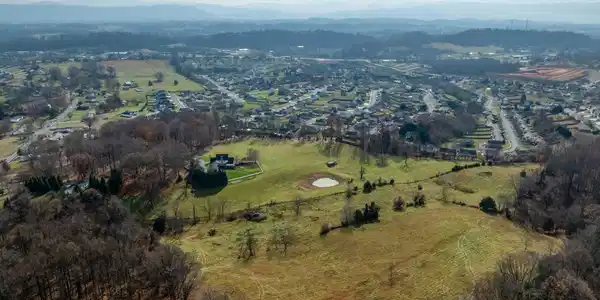 Image 2: DJI_0301