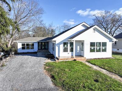 129 Ridgeway Avenue