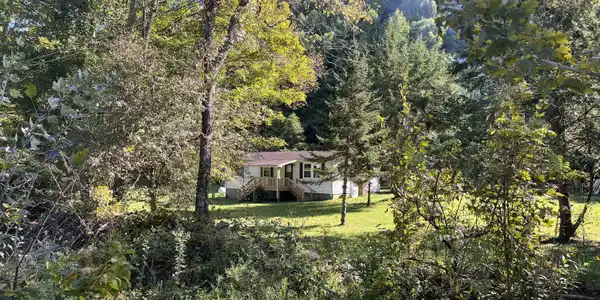 423 Dugger Hollow Road