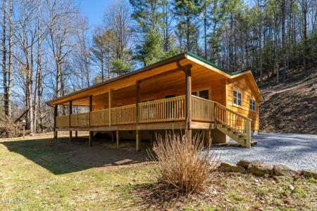 307 Piney Grove Road