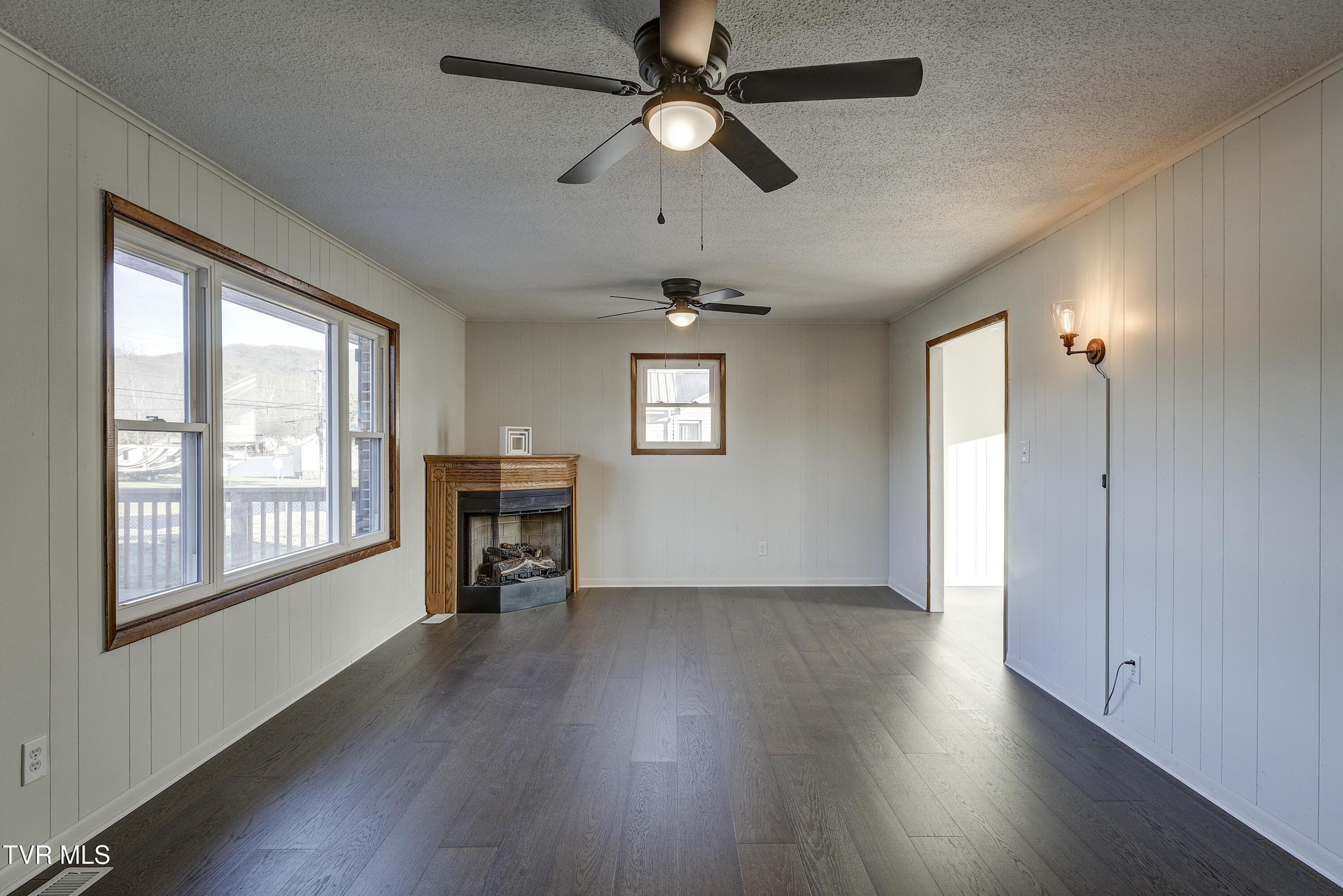 Image 2: RockCreek-1