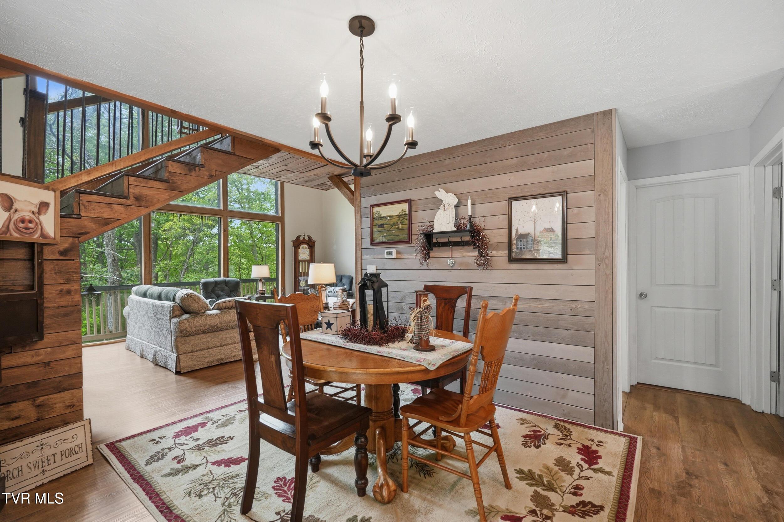 Image 3: OPEN CONCEPT