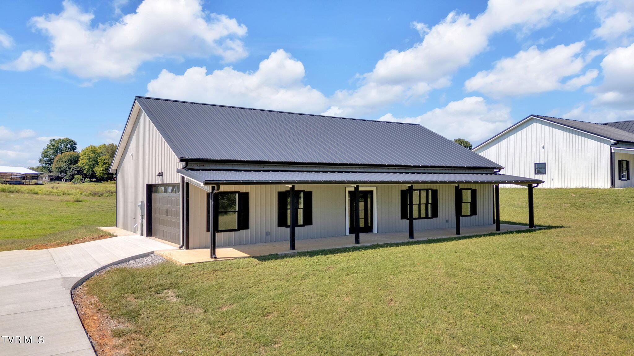Image 2: 2-web-or-mls-DJI_20250910122907_0191_D