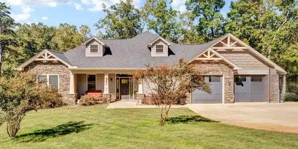 1610 Sequoyah Drive