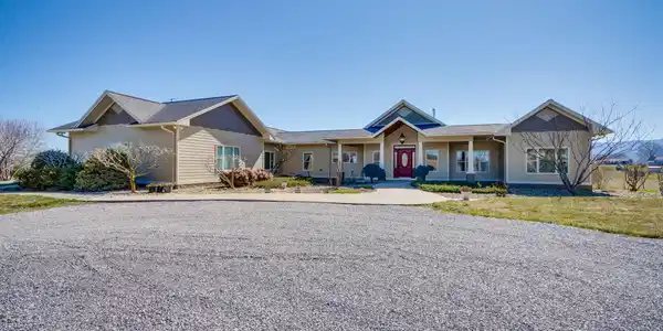 221 Stockton Road