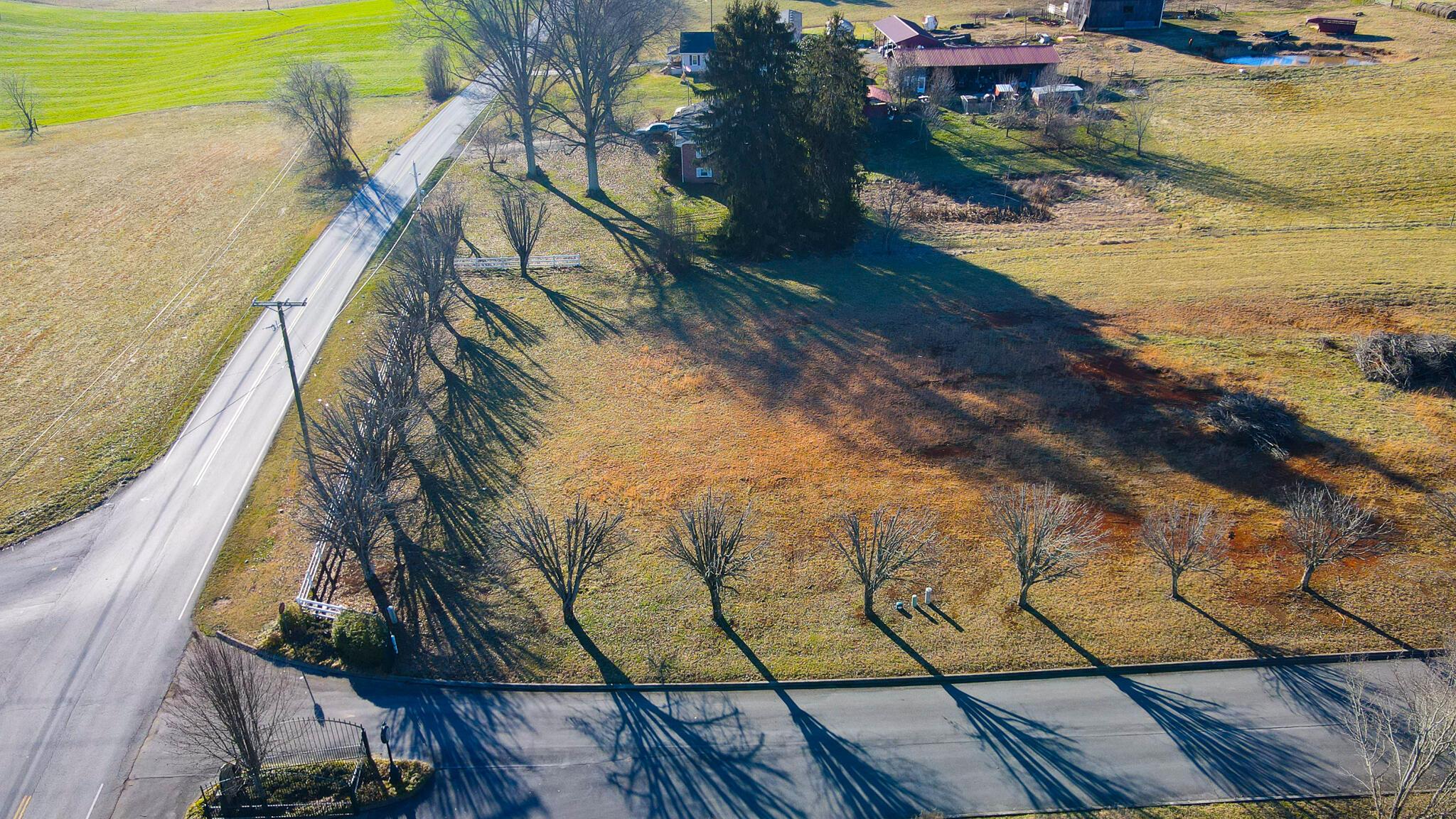 Image 2: 47 Aerial Frontal