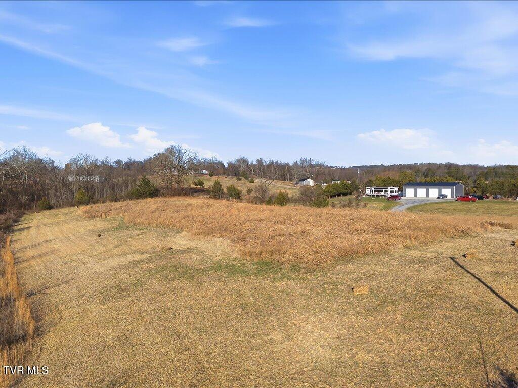 Image 2: Harris Town Rd - 2