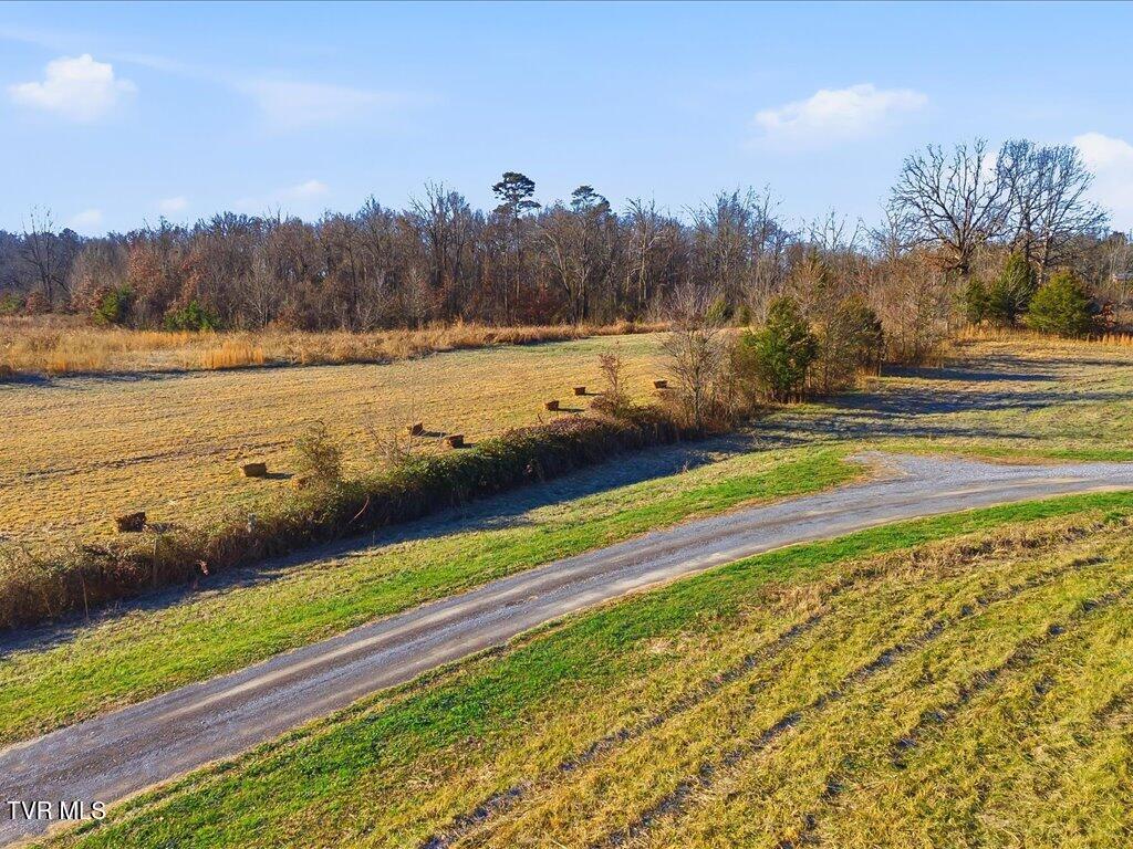 Image 4: Harris Town Rd - 4