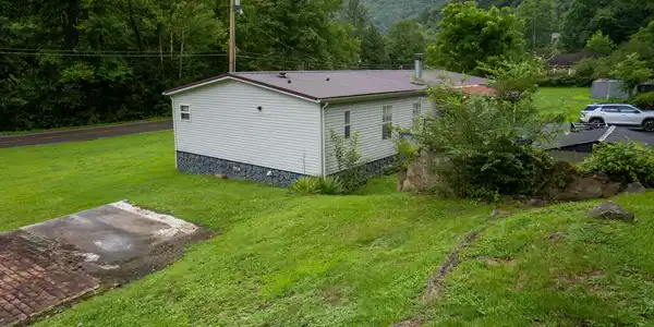 Image 4: 2497 Slate Creek Rd.-19