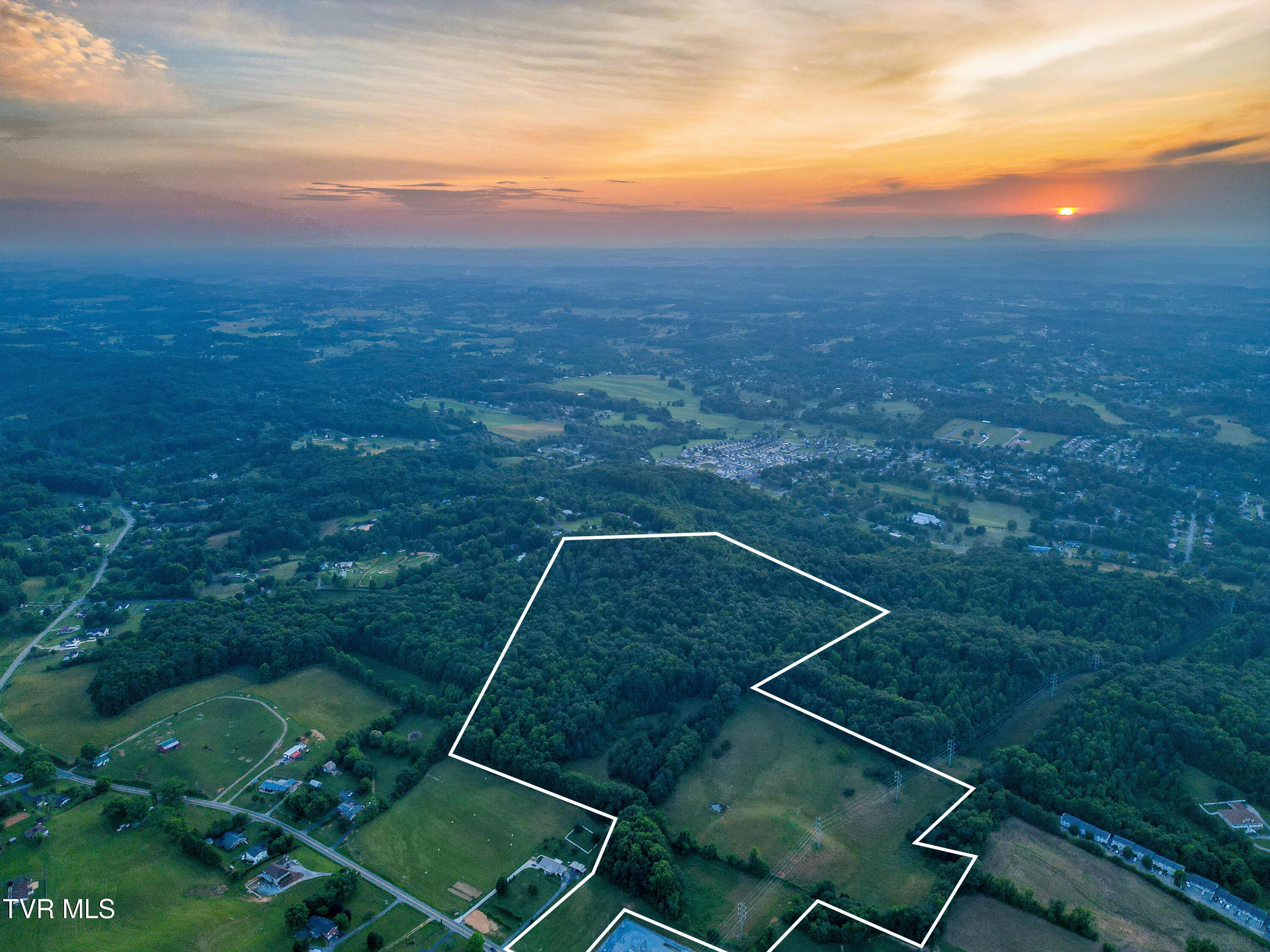 Image 4: Border with Sunset