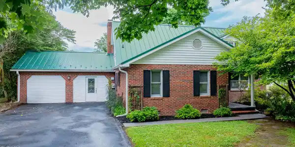 146 El Bowers Road