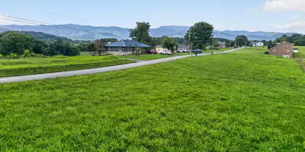 Image 4: DJI_0274