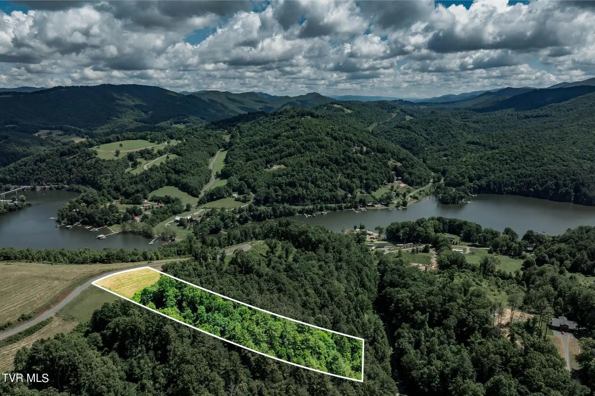 Image 1: Lot 28 in Eagle Bay
