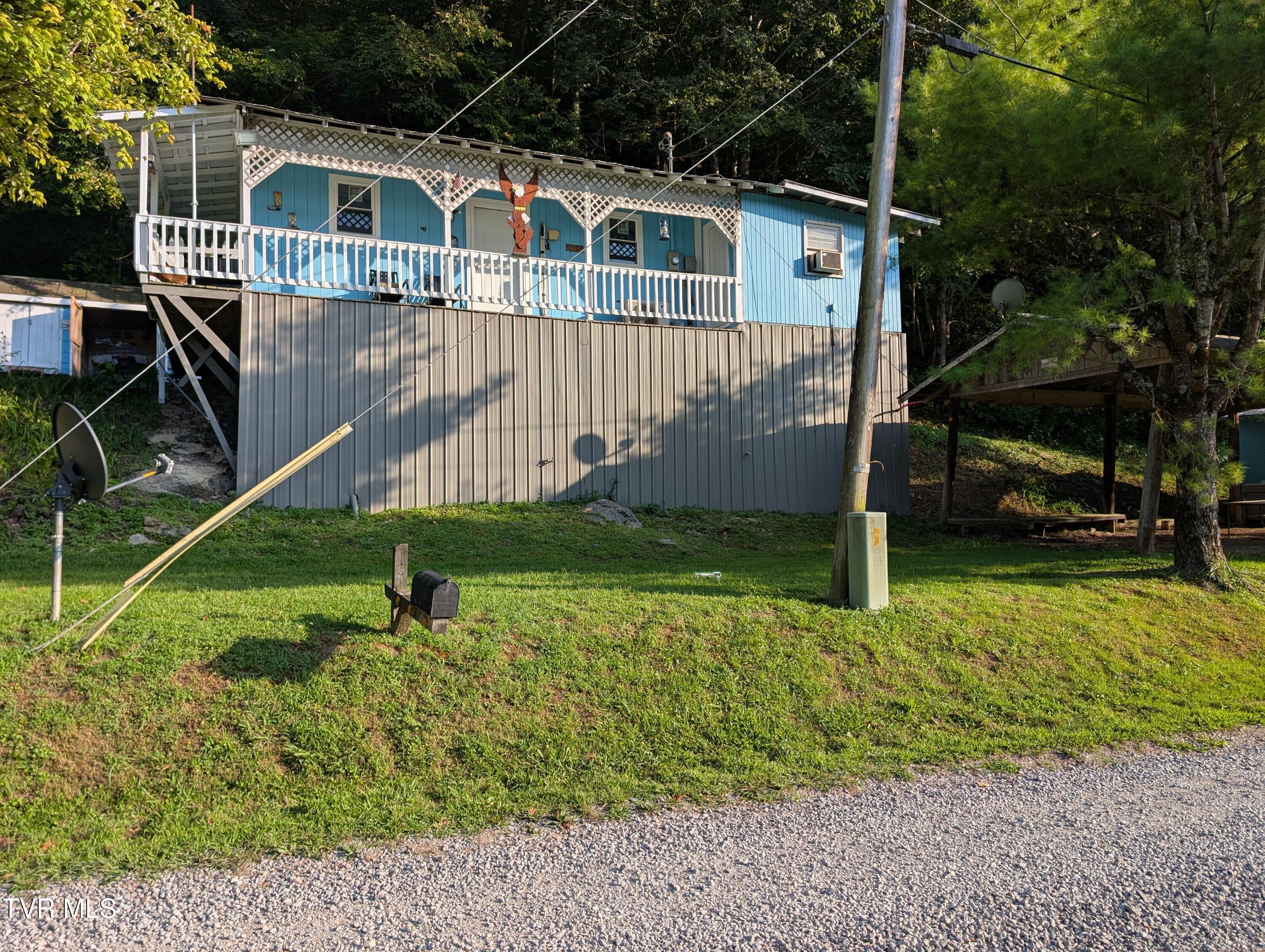 Image 2: PXL_20250821_223805788