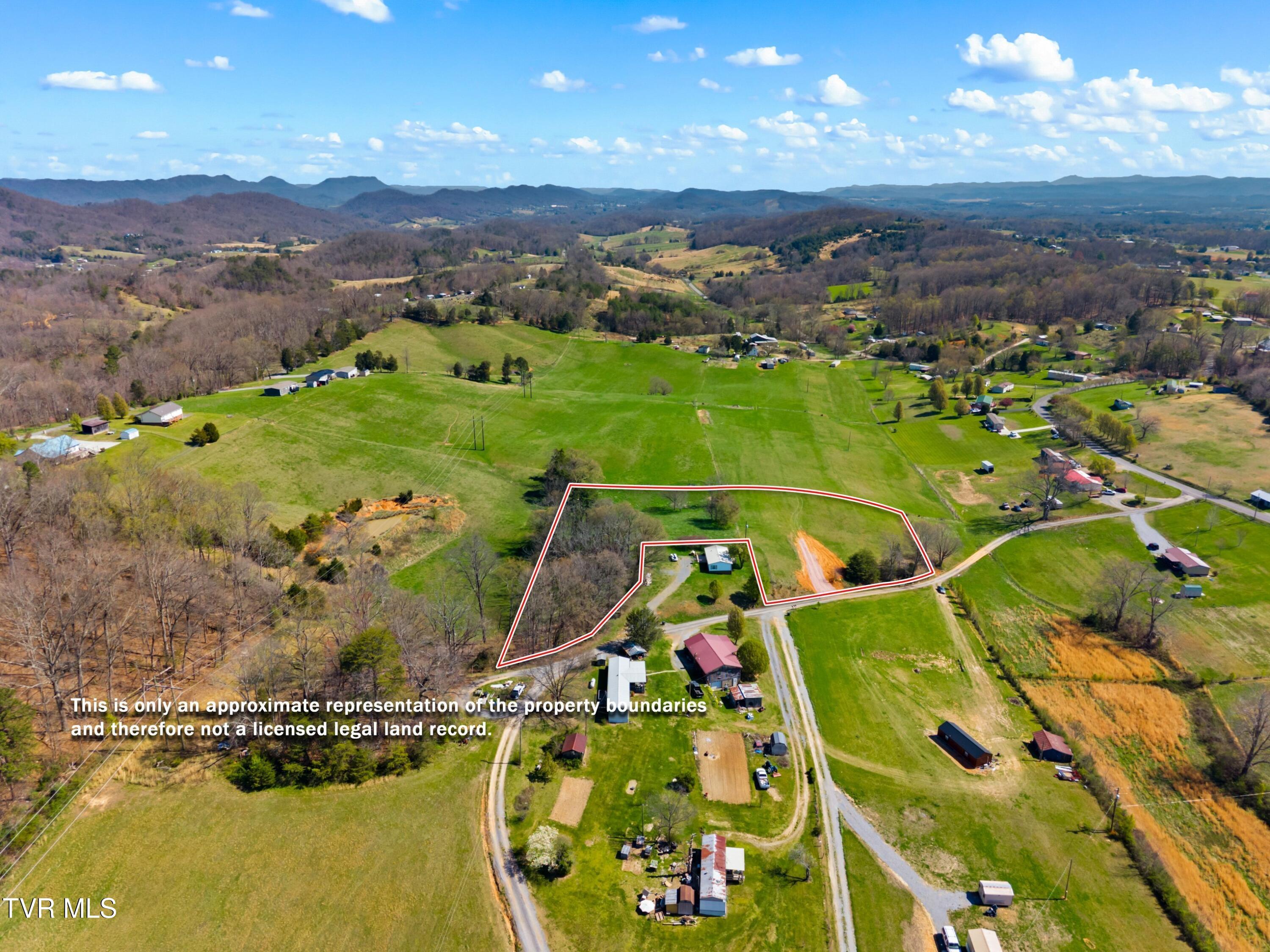 Image 3: 002-FannyCollinsRoad-Whitesburg-TN-37891