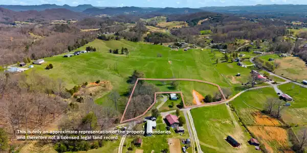 Image 3: 002-FannyCollinsRoad-Whitesburg-TN-37891