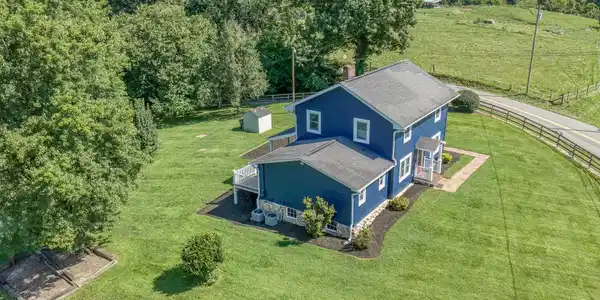 Image 2: 419 Kitzmiller Rd-9