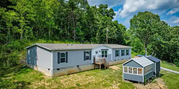 1400 Stoneybrook Drive