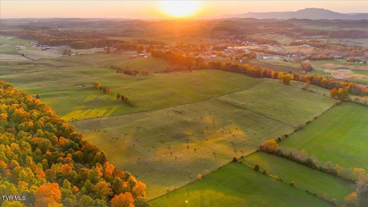 Image 3: 43-DJI_20241025182846_0429_D-HDR