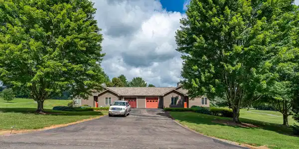 340 & 338 Red Tail Mountain Drive