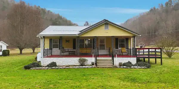 11413 Lyons Fork