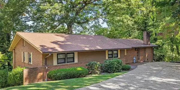 201 Ridgecrest Drive