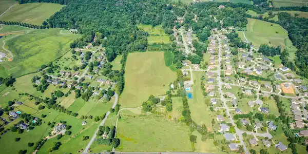 512 Claude Simmons Road