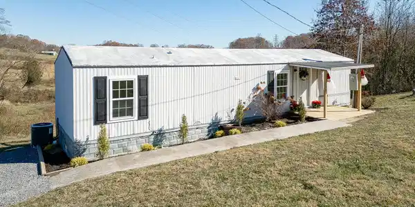 152 Lynch Road