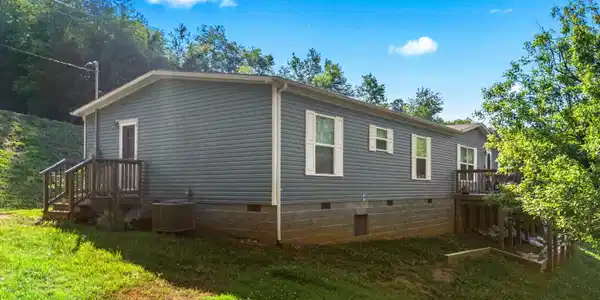 Image 4: 004-103HiddenEstatesWay-Newport-TN-37821