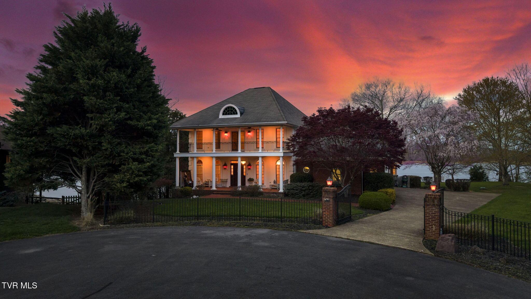 Image 2: Street View at sunset