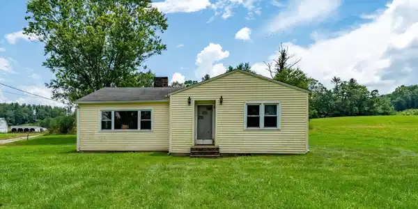 1225 Highway 421 N